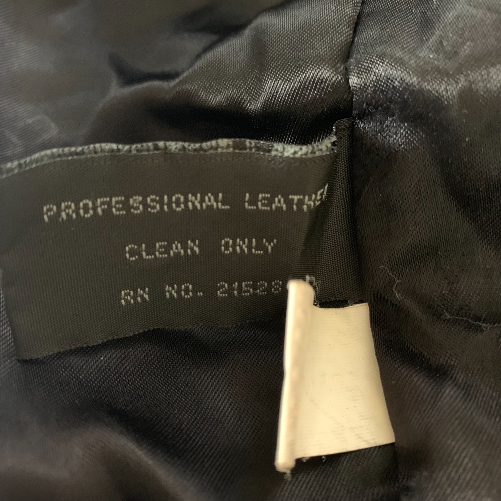 Design by Reed Corvette Logo Leather Bomber Jacket - Picture 8 of 8